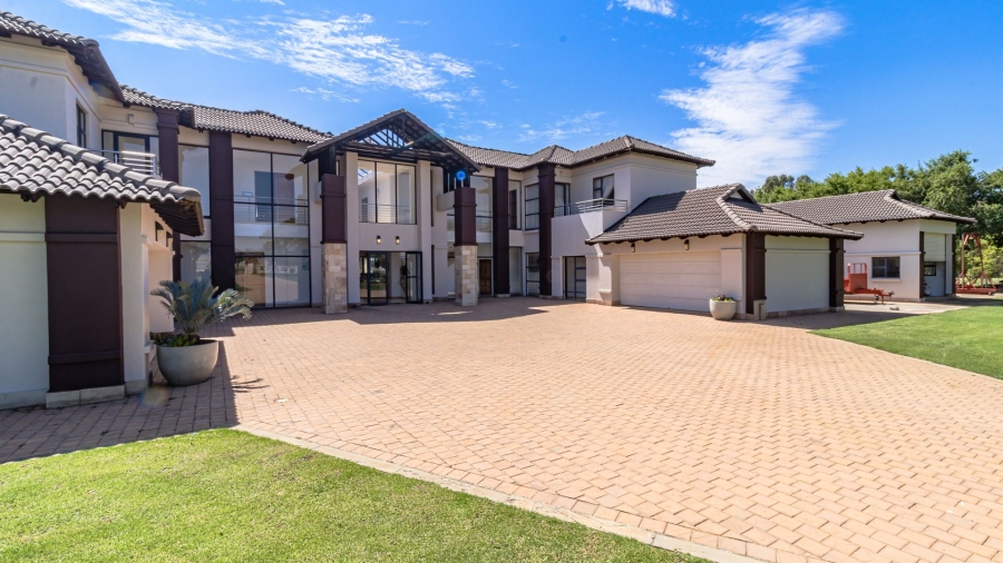 7 Bedroom Property for Sale in Oranjeville Free State